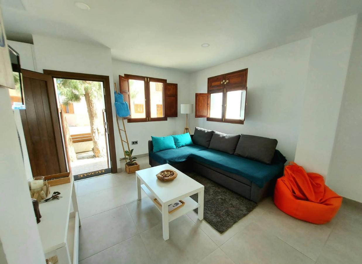 Вилла Casa Soleada Sunny House El Burrero Экстерьер фото